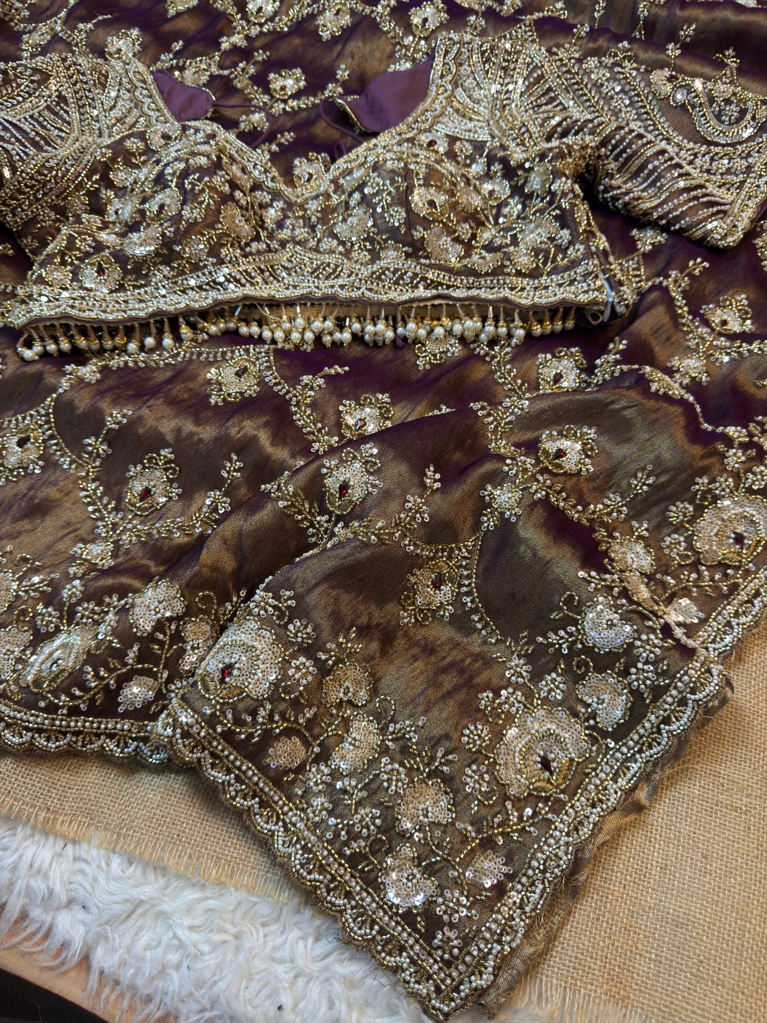 Ultra Luxury Silk Saree with Pearl, Zari, Sequins, Cutdana, Beads, Embroidery Work Saree with Readymade Blouse (SC44113) - Image 6