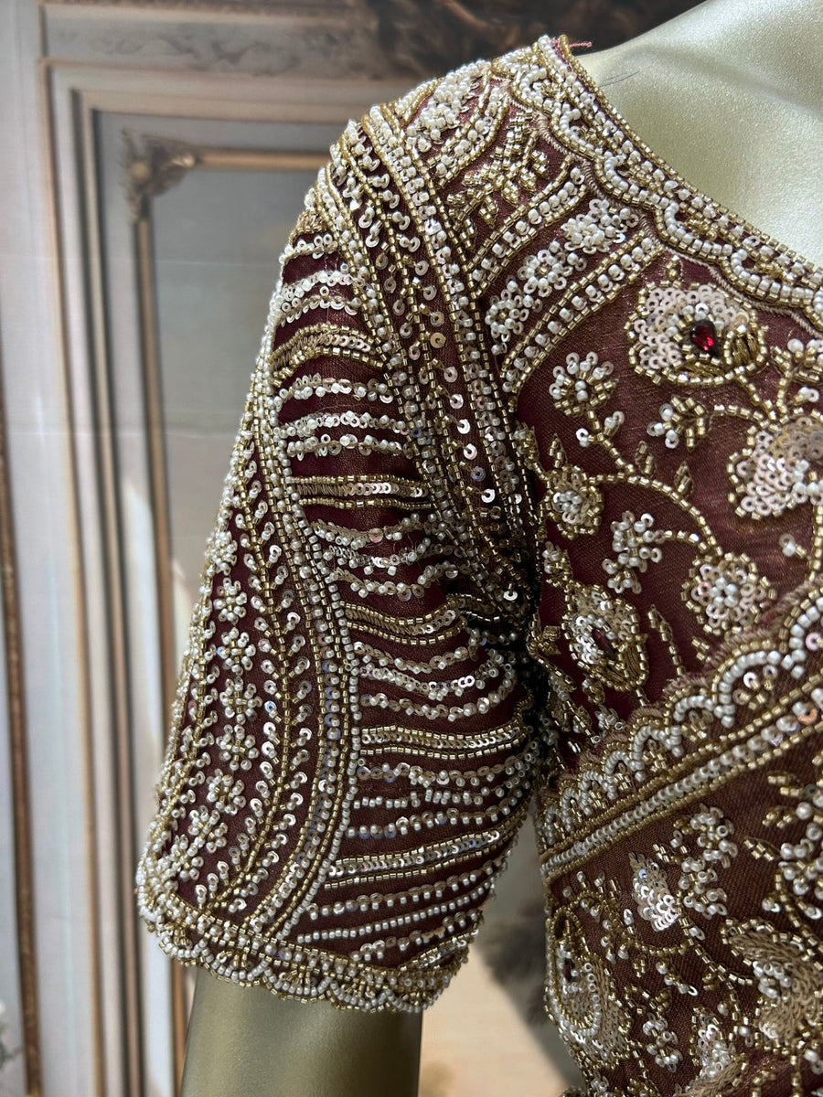 Ultra Luxury Silk Saree with Pearl, Zari, Sequins, Cutdana, Beads, Embroidery Work Saree with Readymade Blouse (SC44113) - Image 3