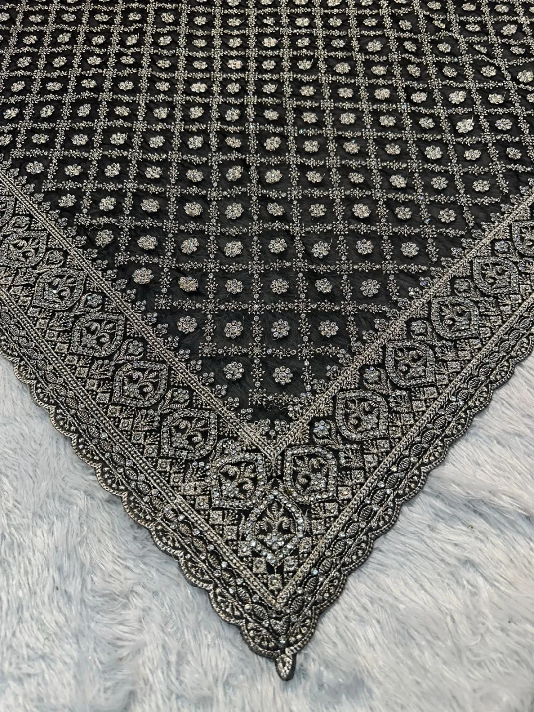 Luxury Black Georgette Saree with Zari, Jarkan Stone Embroidery Work All over Saree (SC91212) - Image 3