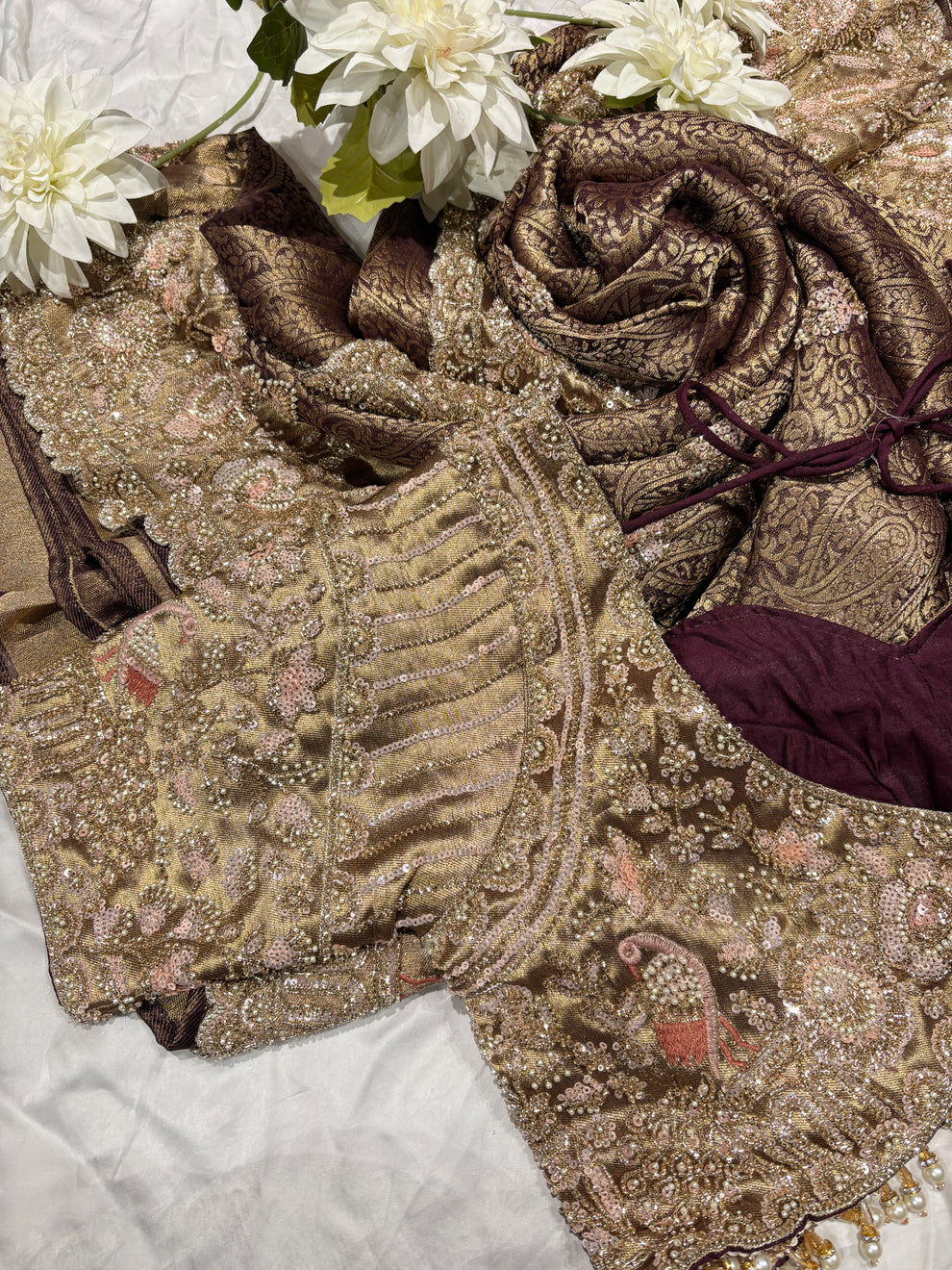 Royale Golden Luxury Designer Saree with Pearl, Zari, Sequins, Cutdana, Beads, Embroidery Work Saree with Readymade Blouse (SC45113) - Image 3