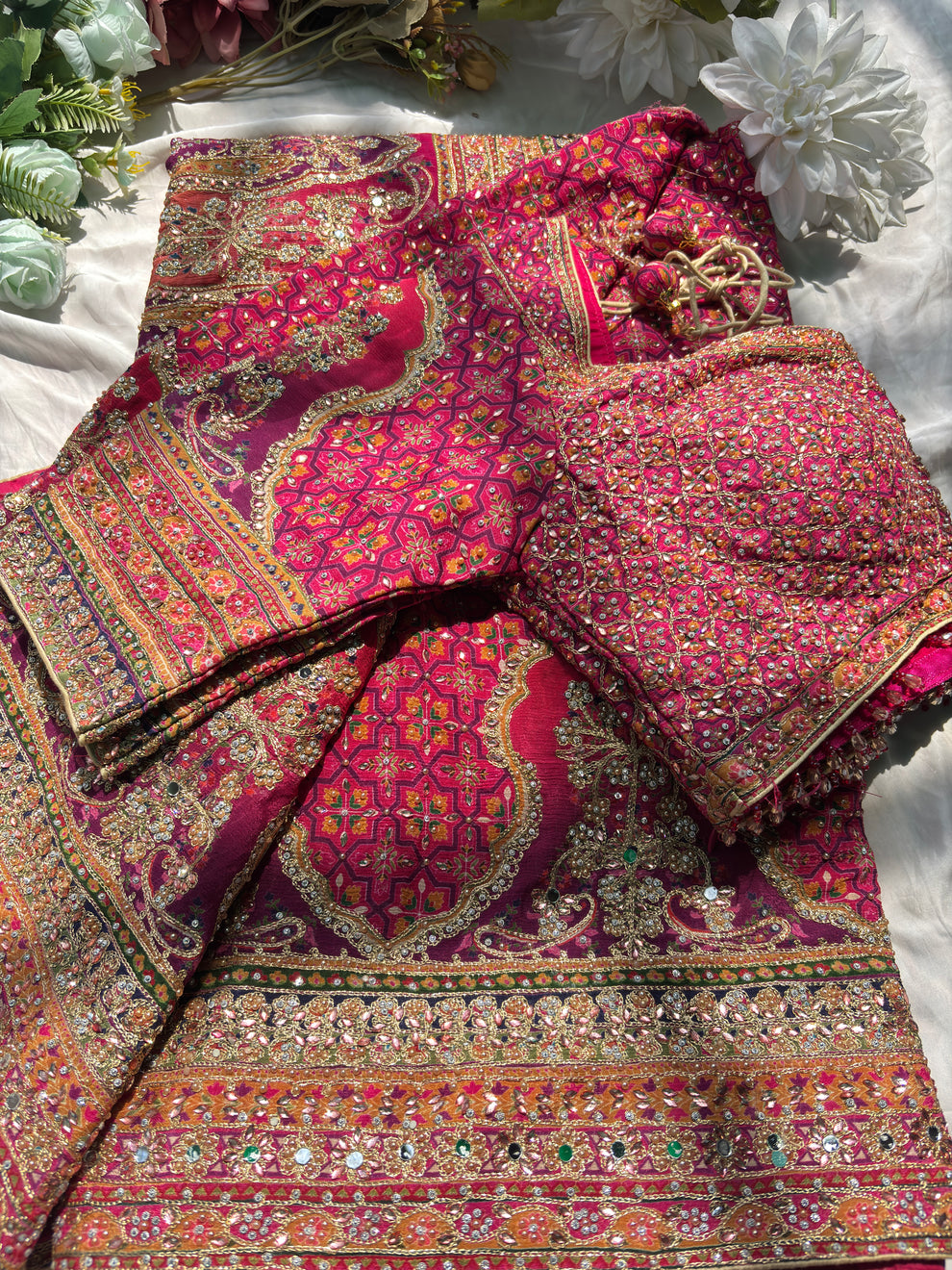 Royal Luxury Pink Pure Crepe Silk Designer Saree with Pearl, Mirror, Zari, Sequins Embroidery and American Diamond Work with Readymade Blouse (SC94111) - Image 15
