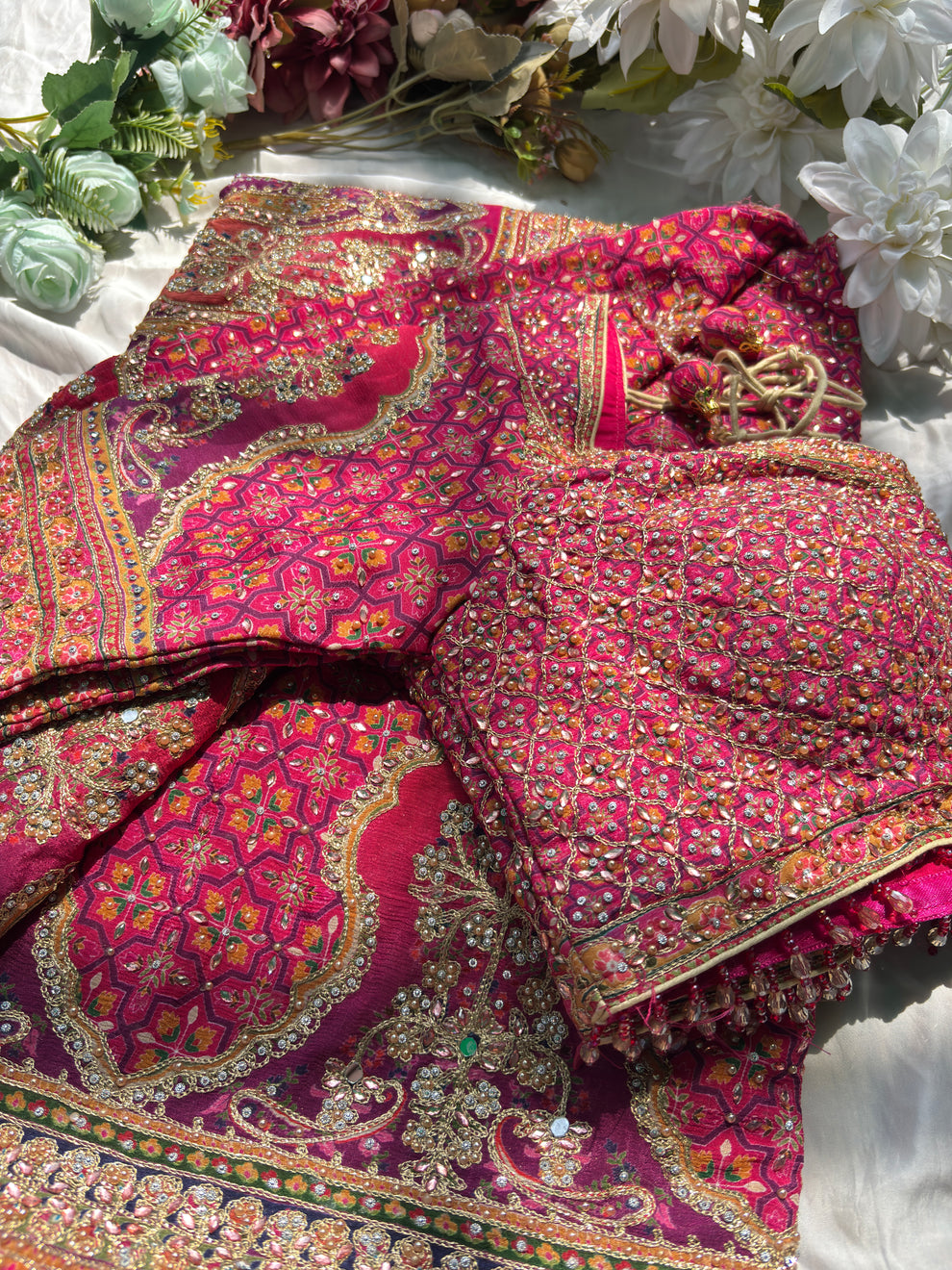 Royal Luxury Pink Pure Crepe Silk Designer Saree with Pearl, Mirror, Zari, Sequins Embroidery and American Diamond Work with Readymade Blouse (SC94111) - Image 18