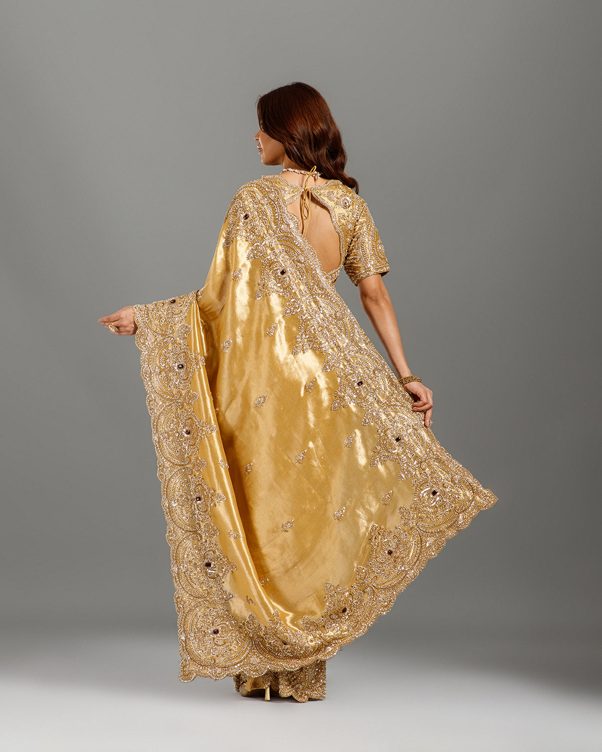 Ultra Luxury Golden Saree with Pearl, Zari, Sequins, Cutdana, Beads, Diamond Embroidery Work Saree with Readymade Blouse (SC42114) - Image 6