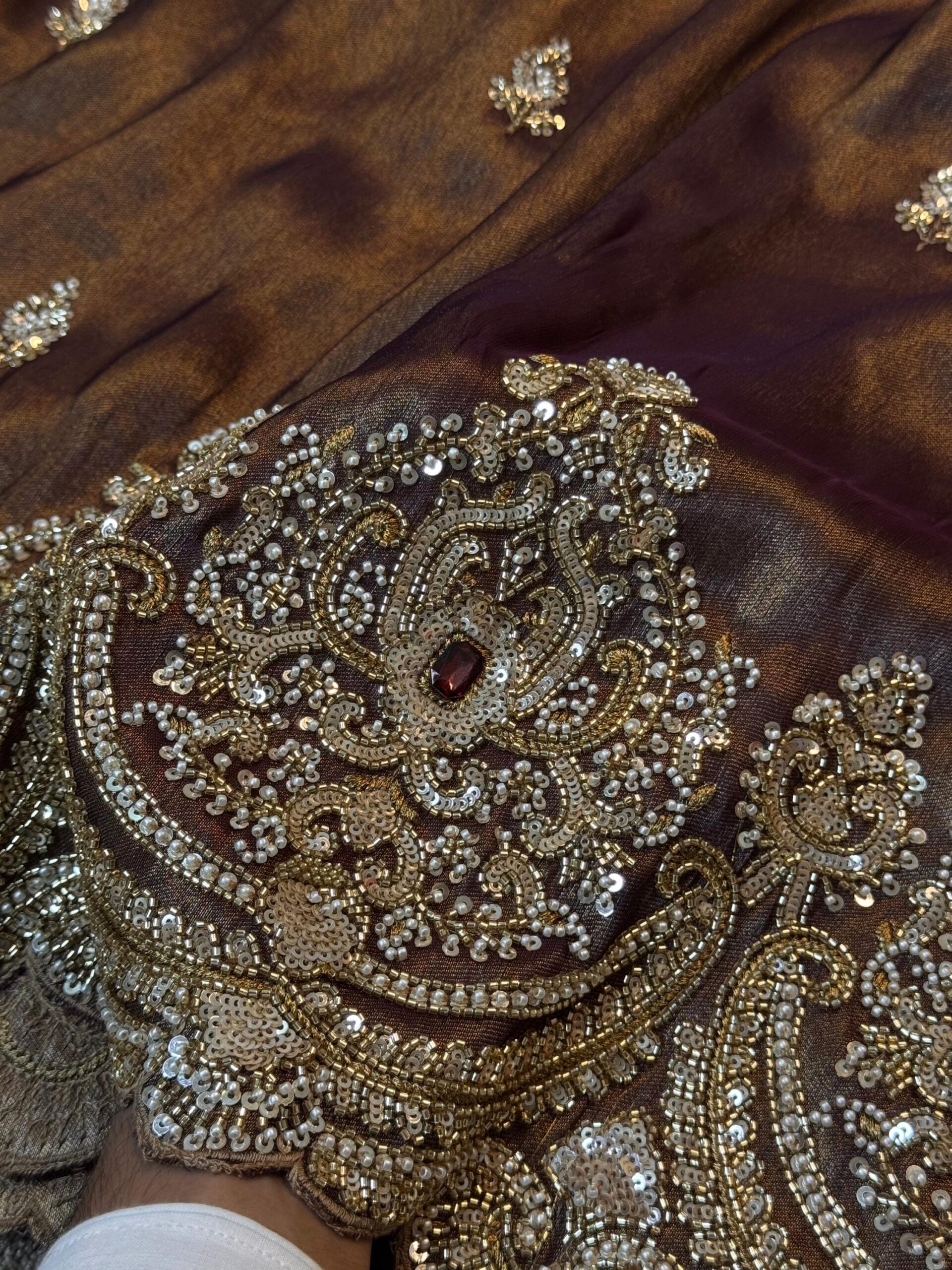 Ultra Luxury Brown Saree with Pearl, Zari, Sequins, Cutdana, Beads, Diamond Embroidery Work Saree with Readymade Blouse (SC42113) - Image 6