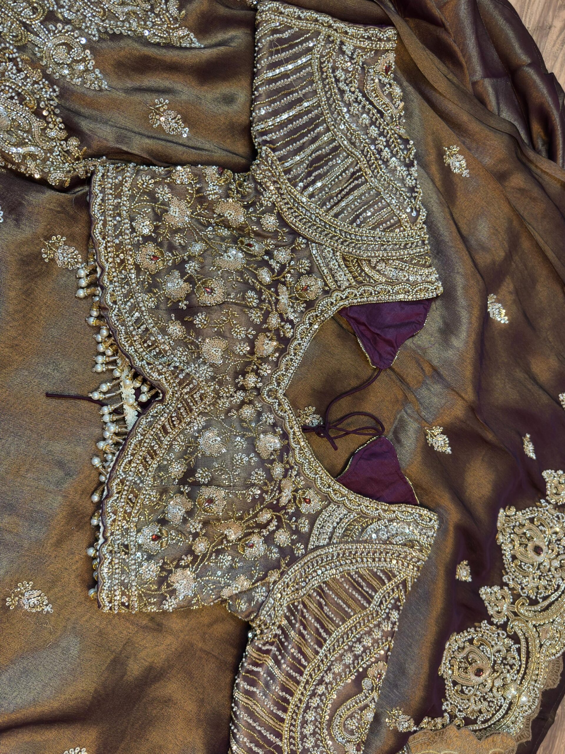Ultra Luxury Brown Saree with Pearl, Zari, Sequins, Cutdana, Beads, Diamond Embroidery Work Saree with Readymade Blouse (SC42113) - Image 10