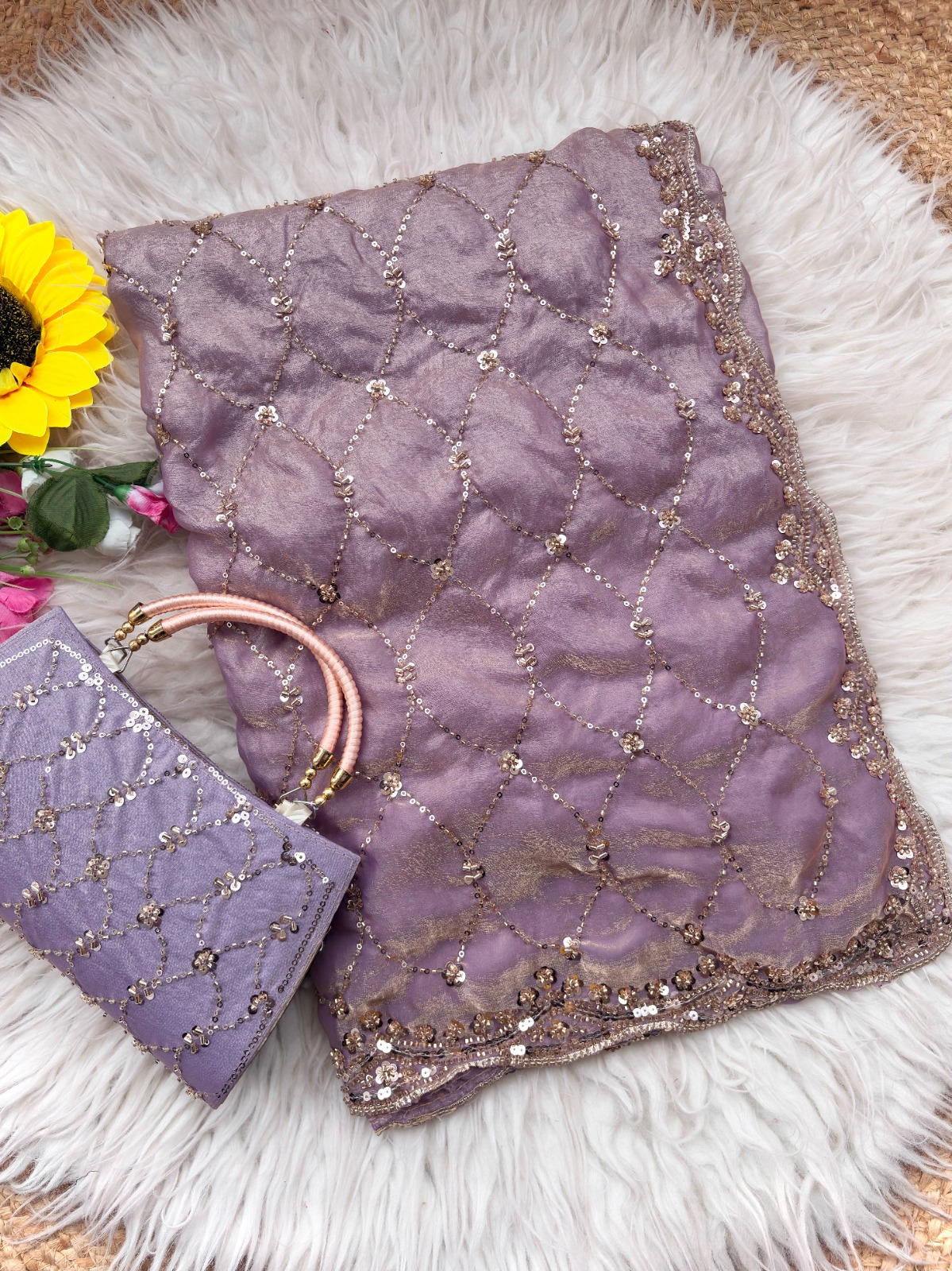 Ultra Luxury Levender Pure Space Silk Saree with Cutdana Beads Work, Sequins Embroidery Work and Matching Premium Purse (SC81114) - Image 2