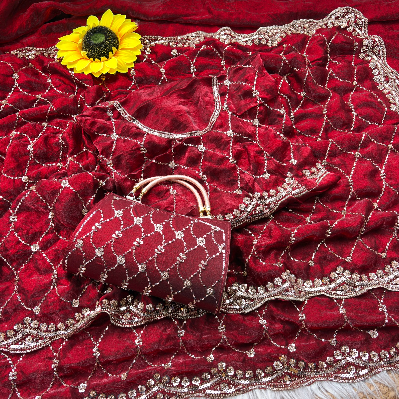 Ultra Luxury Red Pure Space Silk Saree with Cutdana Beads Work, Sequins Embroidery Work and Matching Premium Purse (SC81112)