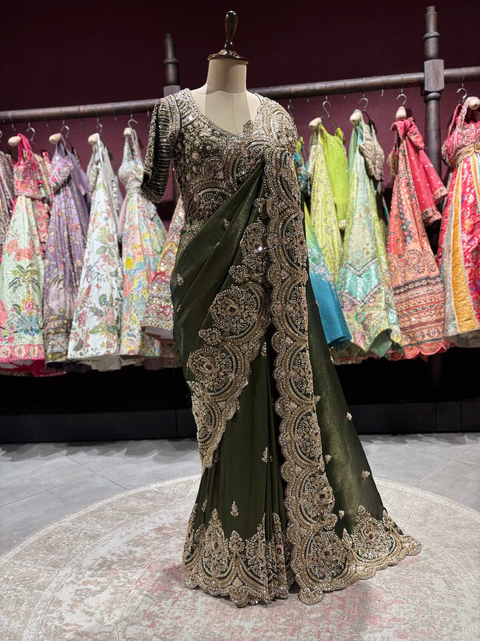 Ultra Luxury Green Silk Saree with Pearl, Zari, Sequins, Cutdana, Beads, Diamond Embroidery Work Saree with Readymade Blouse (SC42116) - Image 4