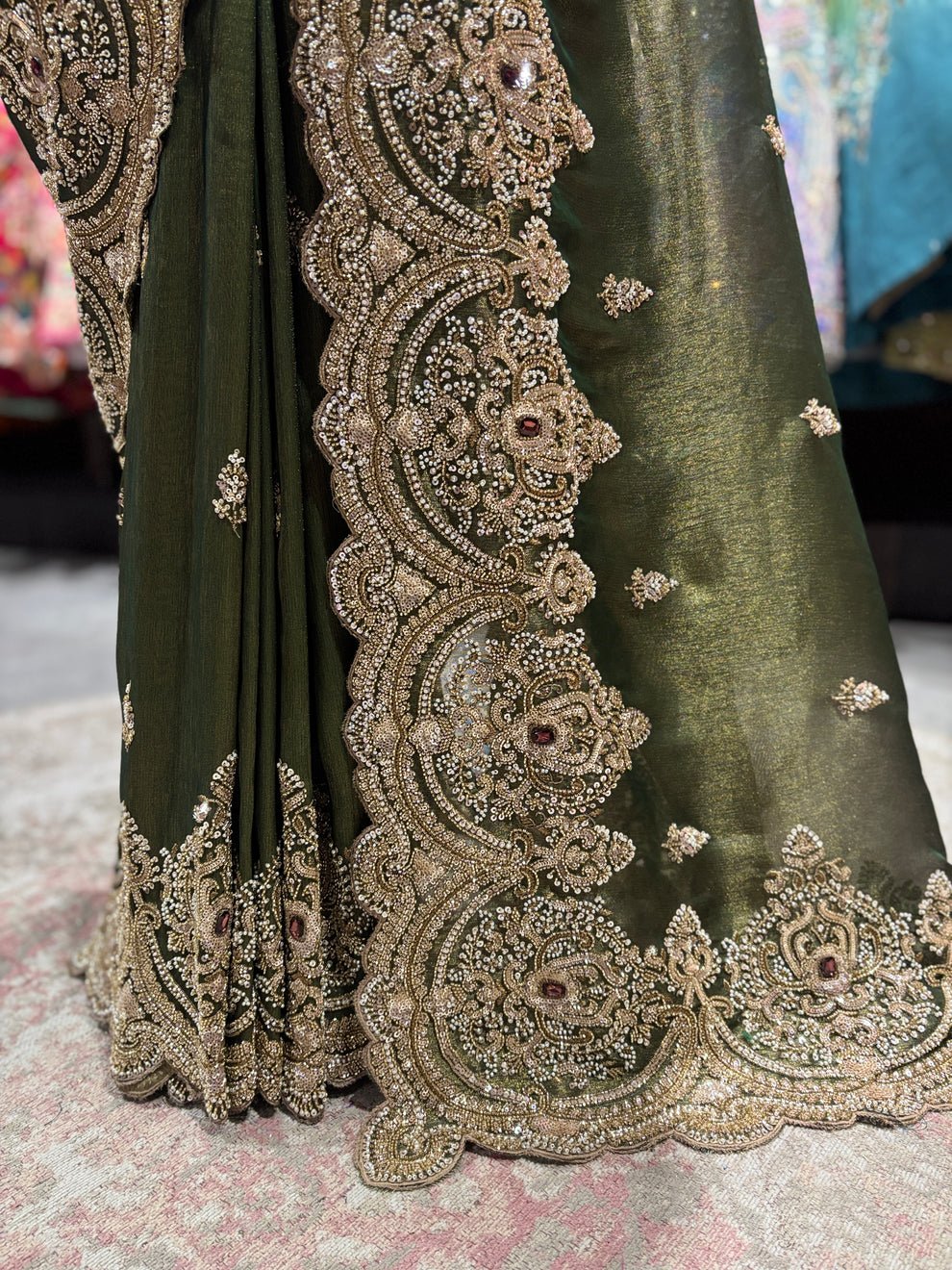 Ultra Luxury Green Silk Saree with Pearl, Zari, Sequins, Cutdana, Beads, Diamond Embroidery Work Saree with Readymade Blouse (SC42116) - Image 7
