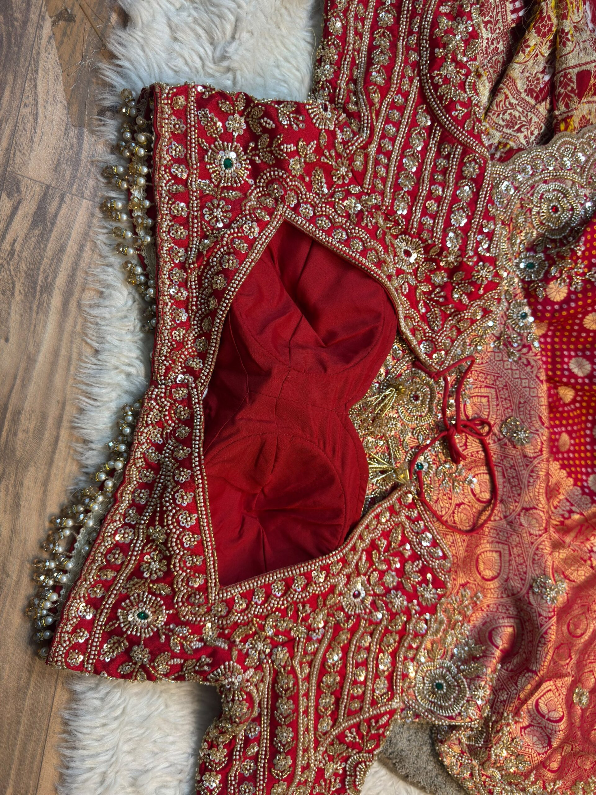 Luxury Designer Khaddi Silk Saree Bandhani Print with Pearl, Sequins, Cutdana, Beads Embroidery Work Saree with Readymade Blouse - Red (SC23121) - Image 5