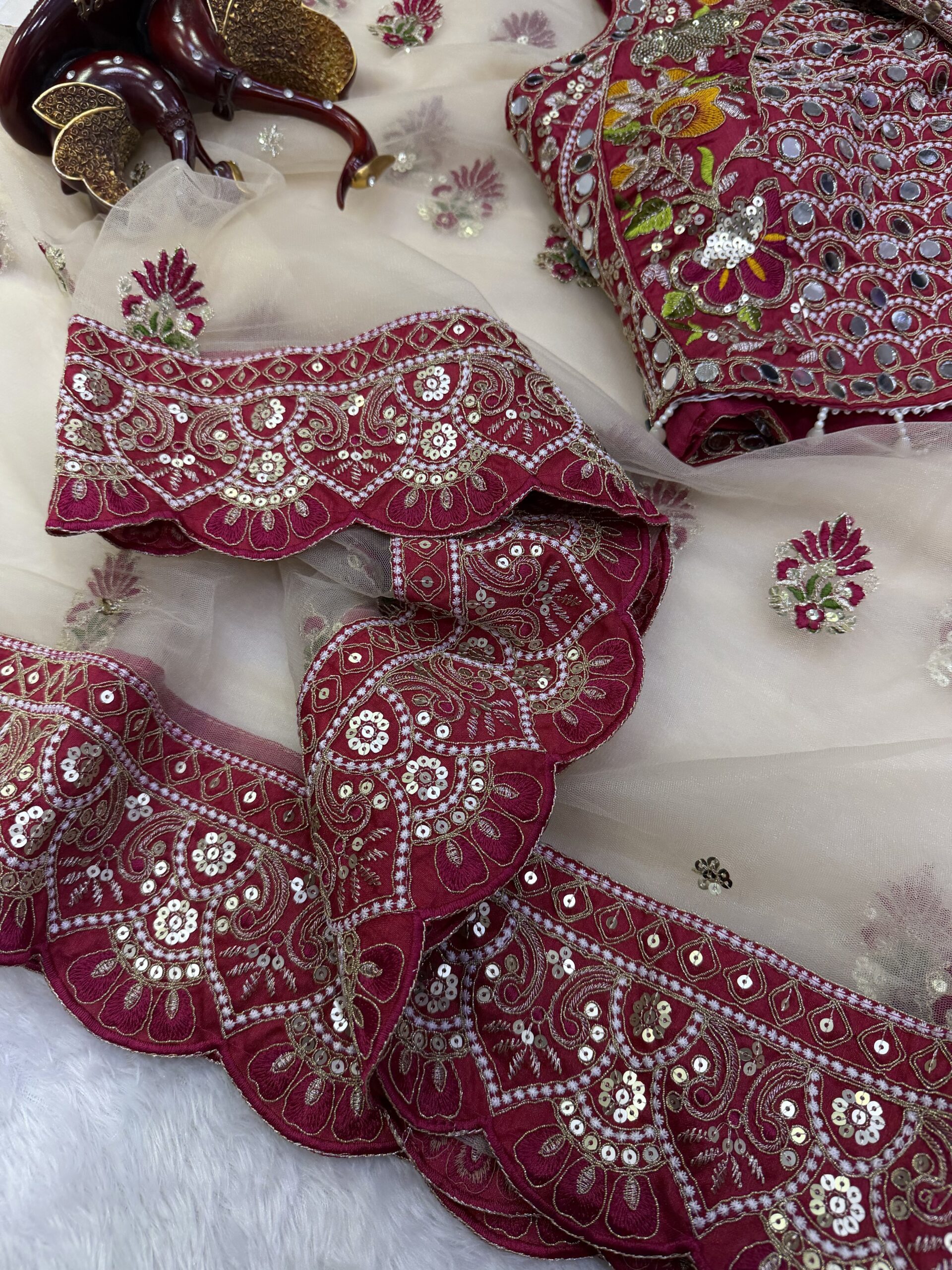 Rajwadi Luxury Soft Net Saree with Sequins and Multi thread Embroidery Work with Readymade Blouse - Cream (SC77542) - Image 3