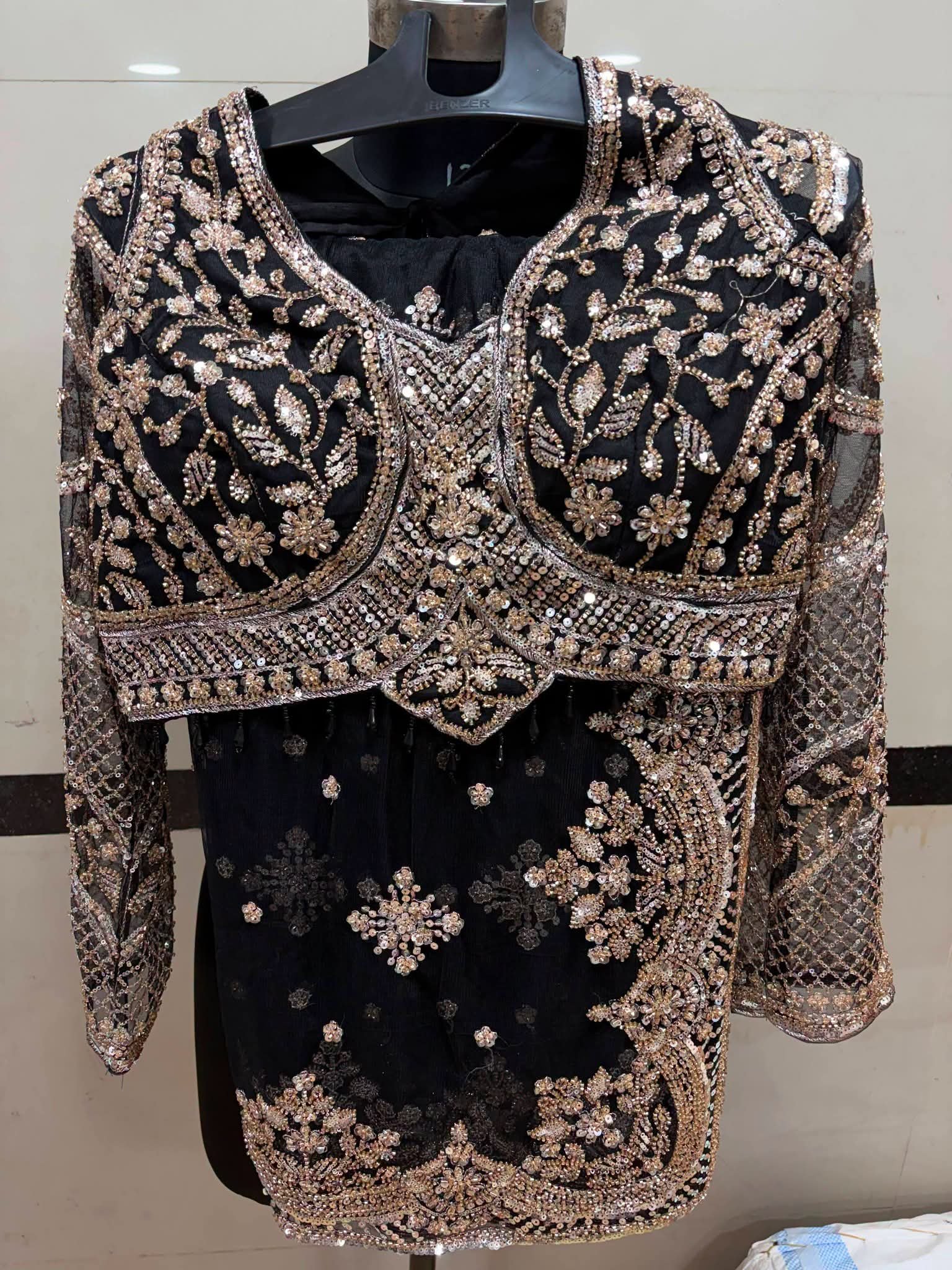 Luxury Designer Soft Net Saree with Heavy Cutdana Beads & Sequins Embroidery Work Saree with Readymade Blouse - Black (SC99221) - Image 3