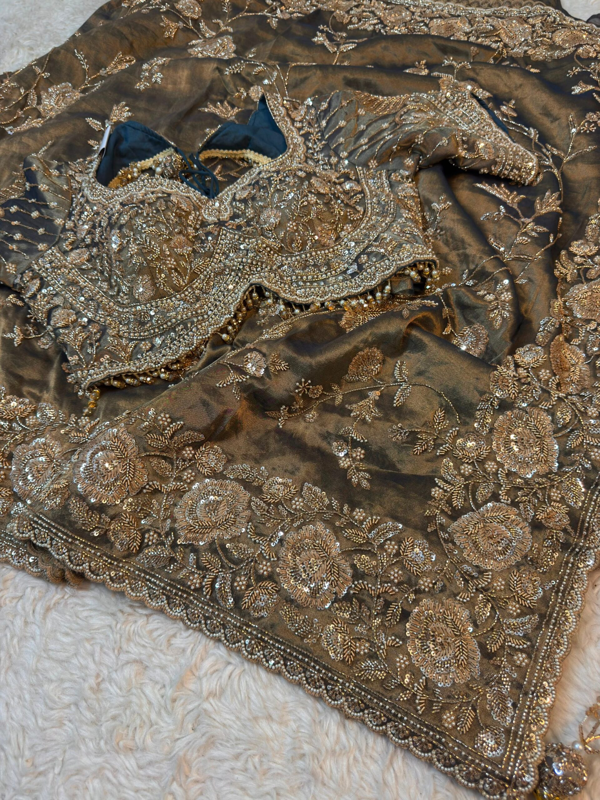 Luxury Kanjivaram Silk Saree with Heavy Dabka & Zari Work with Readymade Blouse - Bronze Mauve (SC57114)